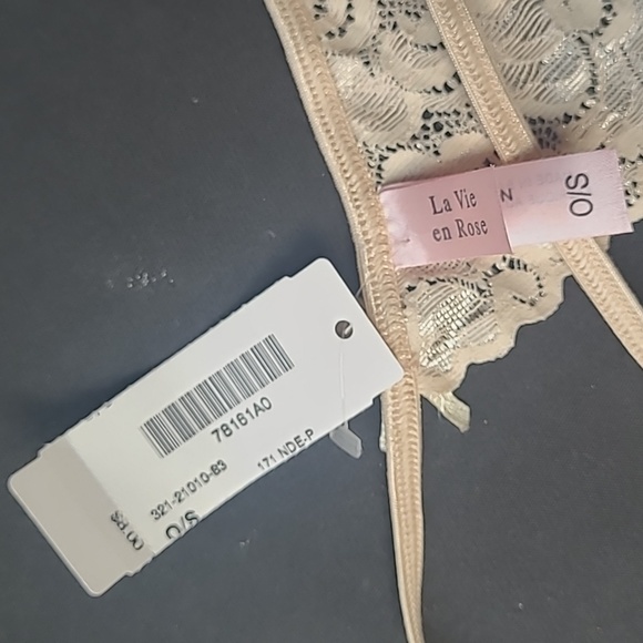 NWT lace g-string panties - Picture 3 of 3